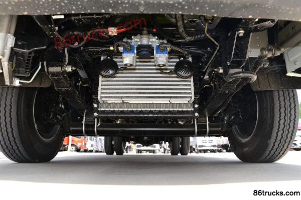 Foton Forland S1 145hp 4X2(6 wheels) 3.94m half-row flatbed truck Chassis (1) | 86Trucks