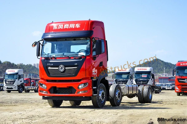 Dongfeng Commercial Vehicle Tianjin KR PLUS 300hp 6X2(8 wheels) 8.6m Stake Cargo Truck (High Roof Triple Sleeper) Exterior (3) | 86Trucks