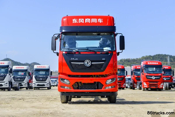 Dongfeng Commercial Vehicle Tianjin KR PLUS 300hp 6X2(8 wheels) 8.6m Stake Cargo Truck (High Roof Triple Sleeper) Exterior (2) | 86Trucks