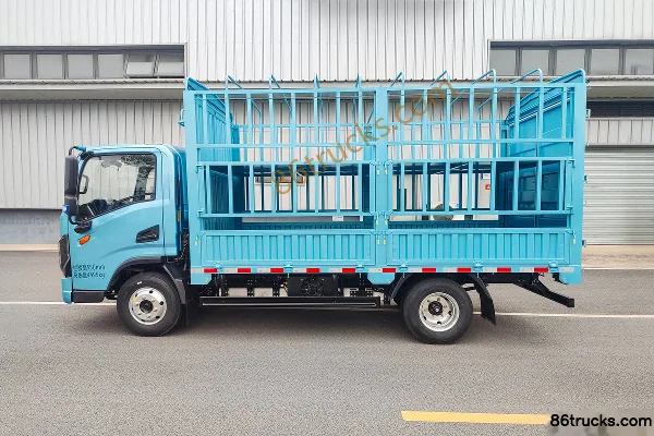 CRRC Electric 4.5T 4.2m Single Row Pure Electric Grain Van Light Truck 100kWh 4X2(6 wheels) Exterior (3) | 86Trucks