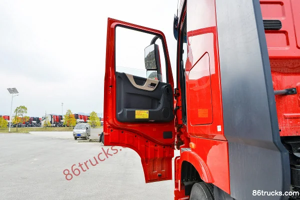 Dongfeng Commercial Vehicle Tianlong Flagship KX Rongyao Edition 465hp 6X4(10 wheels) Dangerous Goods Tractor Truck (Hydraulic Retarder) Cab