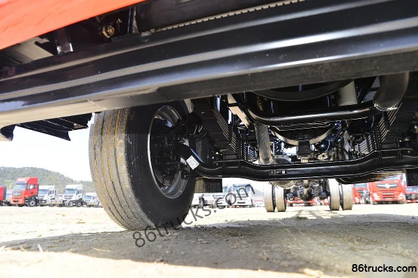 Dongfeng Tianjin KR 2026 6.2L Diesel 320 hp 4X2(6 wheels) Fast Gear 8-speed 9.8m Box Cargo Truck Chassis (2) | 86Trucks