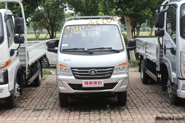 Heibao Auto Kuaiyun Bao 1.6L 122 hp 4X2(6 wheels) Gasoline 3.1m double-row van truck (China VI) Exterior (2) | 86Trucks