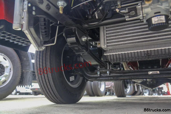 Yuejin Xiao Qilin S2 Comfort 132hp 4X2(6 wheels) 3.2m dump truck (China VI) Chassis (2) | 86Trucks