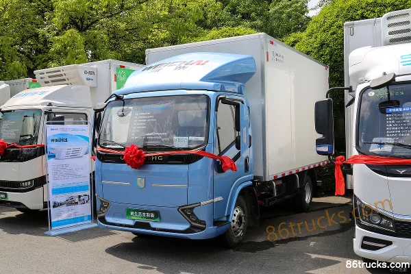 Lanqing camion léger Yue EH Pro 4,5T camion frigorifique 100% électrique 4,08 m (toit plat) 135kWh 4X2(6 roues) Extérieur (3) | 86Trucks