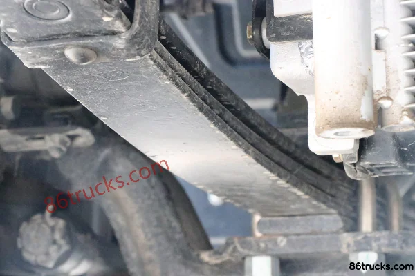 JAC Yunduoduo N3 140 ch 4X2(6 roues) 3,37 m cabine avancée avec plate-forme à ridelles, camion léger Châssis (3) | 86Trucks