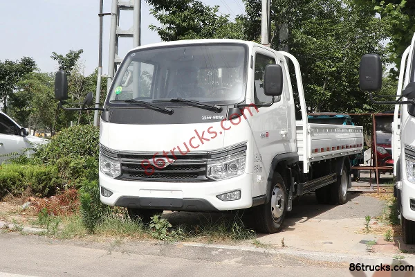 Foton Times Leader S1 120hp 4X2(6 wheels) 3.94m Half Row Flatbed Light Truck (3T Rear Axle) Exterior (3) | 86Trucks