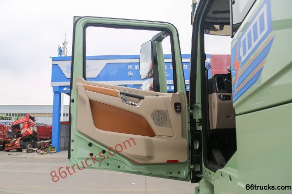 SHACMAN Delong X5000E 31T 8X4(12 wheels) 5.6m electric dump truck 422.87kWh Cab (1) | 86Trucks