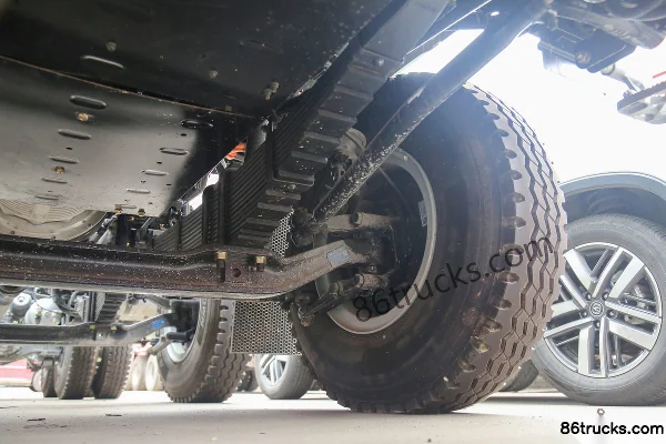 SHACMAN Delong X5000E 31T 8X4(12 wheels) 5.6m electric dump truck 422.87kWh Chassis (3) | 86Trucks
