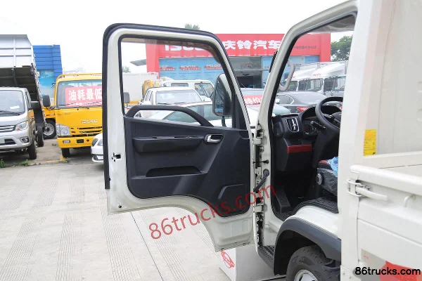 Foton Forland S1 4.5T 3.8m Electric Flatbed Mini Truck 66.84kWh 4X2(6 wheels) Interior (1) | 86Trucks
