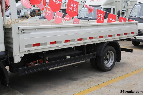 Foton Forland S1 4.5T 3.8m Electric Flatbed Mini Truck 66.84kWh 4X2(6 wheels) Body (1) | 86Trucks