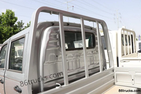 Foton Xiangling V3 1.6L 122 hp 4X2(6 wheels) 2.7m double-row flatbed micro truck (China VI) Body (1) | 86Trucks