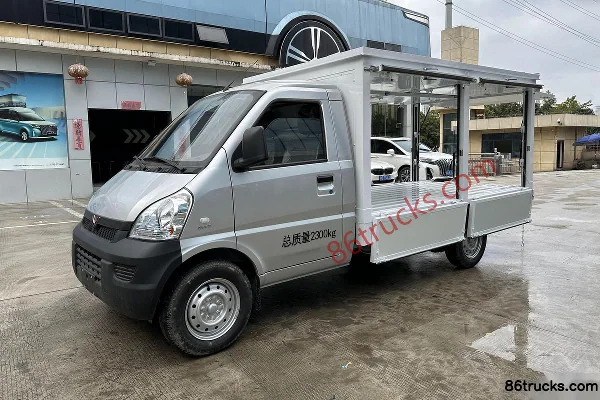 Wuling Rongguang Small Truck 1.5L 102 hp 4X2(6 wheels) gasoline 2.84m single-row sales truck Body (1) | 86Trucks