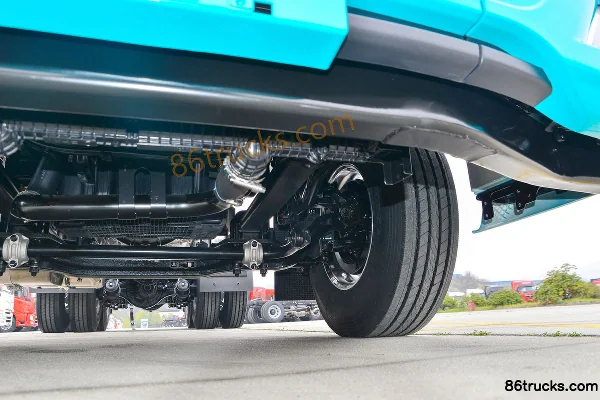 Dongfeng Commercial Vehicle Tianlong Flagship KX King Edition 580 hp 6X4(10 wheels) LNG Automatic Tractor Truck (Hydraulic Retarder) Chassis