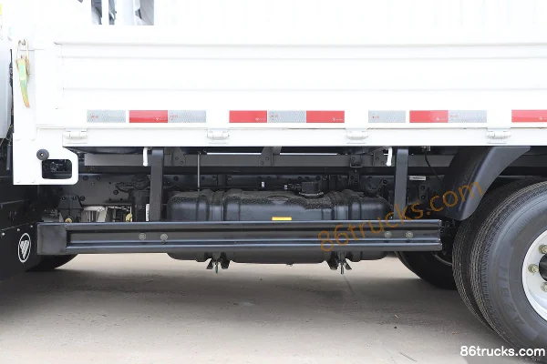 Foton Aoling Jieyun édition jeunesse illimitée 146 ch 4X2(6 roues) 3.655 m plateau à ridelles cabine simple camion léger Châssis (3) | 86Tru