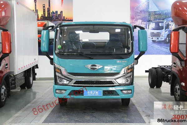 Foton Times Leader G6 150hp 4X2(6 wheels) 3.8m Semi-row Van Truck Exterior (2) | 86Trucks