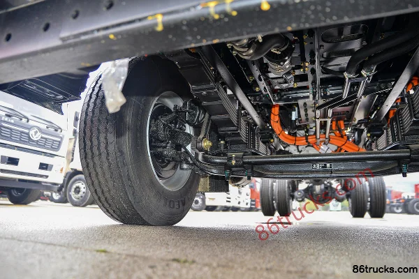 Dongfeng Commercial Vehicle Tianjin KR 4X2(6 wheels) Pure Electric Washing and Sweeping Truck (Kailifeng) Chassis (2) | 86Trucks
