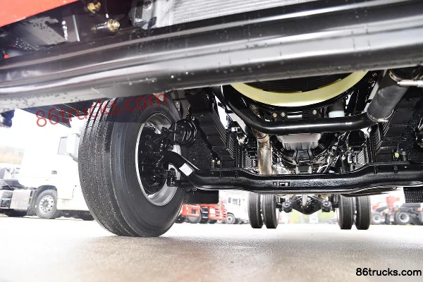 Dongfeng Commercial Vehicle Tianjin KR Elite Edition 240 hp 4X2(6 wheels) 6.8m Stake Truck (High Roof Double Sleeper) Chassis (2) | 86Trucks