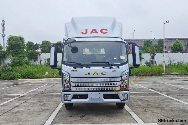 JAC A9 Comfort Edition 2.5L Diesel 185hp 4X2(6 wheels) Fast Gear 10-Speed 3.85m Semi-Cab Lattice Cargo Truck Exterior (2) | 86Trucks