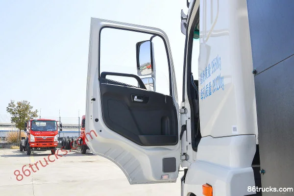 Sanhuan Shitong Haolong version luxe 6X4(10 roues) tracteur routier 100% électrique 285 kWh Cabine (1) | 86Trucks