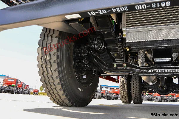 Sanhuan Shitong Chuangke version luxe 200 ch 4X2(6 roues) camion benne 4 m Châssis (2) | 86Trucks