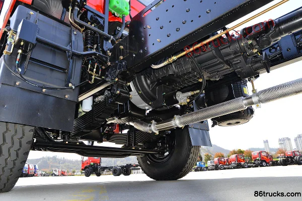 Sanhuan Shitong Xin Haolong 270 hp 6X4(10 wheels) Truck-mounted Crane Transport Truck (Shitong Brand) Chassis (3) | 86Trucks