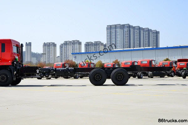Sanhuan Shitong Xin Haolong 270 hp 6X4(10 wheels) Truck-mounted Crane Transport Truck (Shitong Brand) Chassis (1) | 86Trucks