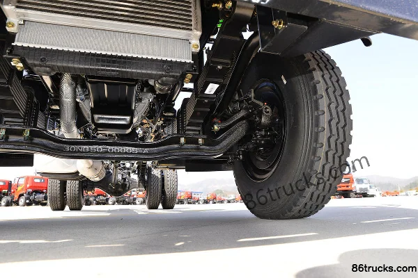 Sanhuan Shitong New Chuangke 200hp 4X2(6 wheels) Truck-mounted Crane Transport Vehicle (Shitong Brand) Chassis (3) | 86Trucks