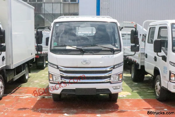 Yuejin Fuxing S100V 2.3L diesel 130 hp 4X2(6 wheels) Mengwo 5-speed 3.805m semi-row flatbed mini truck Exterior (2) | 86Trucks