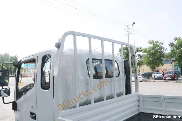 JAC Junling A8 160hp 4X2(6 wheels) 3.85m semi-row flatbed light truck (Beijing VI) Body (1) | 86Trucks
