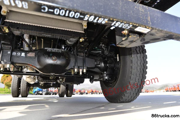 Sanhuan Shitong Xinchuangke 200hp 4X2(6 wheels) water tank fire truck (Chusheng brand) (CSC5130GXFSG60/SH6) Chassis (3) | 86Trucks