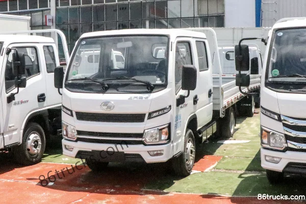 Yuejin Fuxing S80 1.8L 133 hp 4X2(6 wheels) Gasoline 3.05m Double Row Flatbed Mini Truck Exterior (3) | 86Trucks