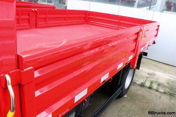 FAW Jiefang J6F Zhaocaihu 137hp 4X2(6 wheels) 3.82m Crew Cab Flatbed Light Truck Body (3) | 86Trucks