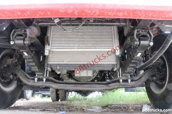 JAC Junling S9 Heavy-Duty Comfort Edition 170hp 4X2(6 wheels) 4.18m Single Row Stake Light Truck Chassis (1) | 86Trucks