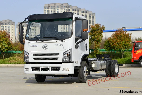 Sanhuan Shitong Chuangke 160 hp 4X2(6 wheels) 4.15m Single Row Flatbed Light Truck Exterior (3) | 86Trucks