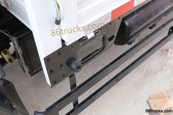 Dongfeng Fuxiaorui M5 116 ch 4X2(6 roues) 3,8 m micro camion plateau à ridelles monoplace (China VI) Carrosserie (2) | 86Trucks