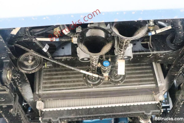Lanqing Light Truck H Series 170 hp 4X2(6 wheels) 4.18m Single Row Van Truck (China VI) Chassis (2) | 86Trucks