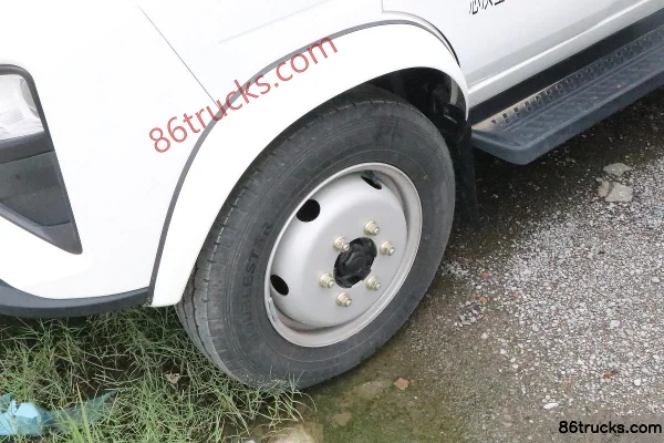 Ouling Fengrui F3 1.6L 122 ch 4X2(6 roues) essence micro camion plateau double cabine 2,56 m (China VI) Châssis (3) | 86Trucks
