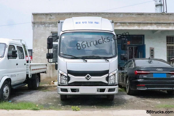 Ouling Jinlika II 2.0L 150 hp 4X2(6 wheels) gasoline 3.7 m single-row van light truck Exterior (2) | 86Trucks