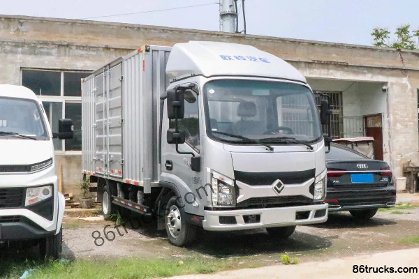 Ouling Jinlika II Light Truck Cargo Trucks