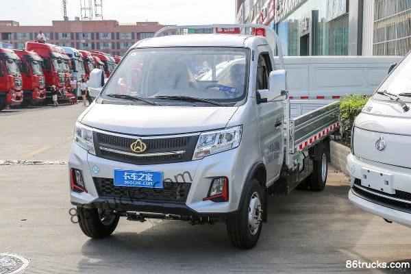 Changan Kuayue King X3 PLUS Comfort Edition 1.6L 105hp 4X2(6 wheels) CNG 3.3m Single Row Flatbed Micro Truck Exterior (3) | 86Trucks