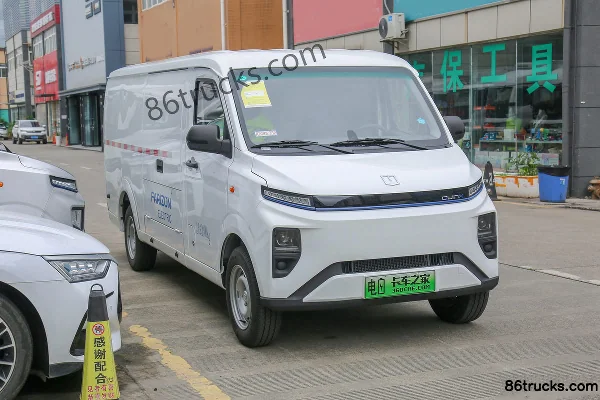 FARIZON Xingxiang V7E version économique 3T 5,305 m fourgon de transport électrique pur 48,38 kWh Extérieur