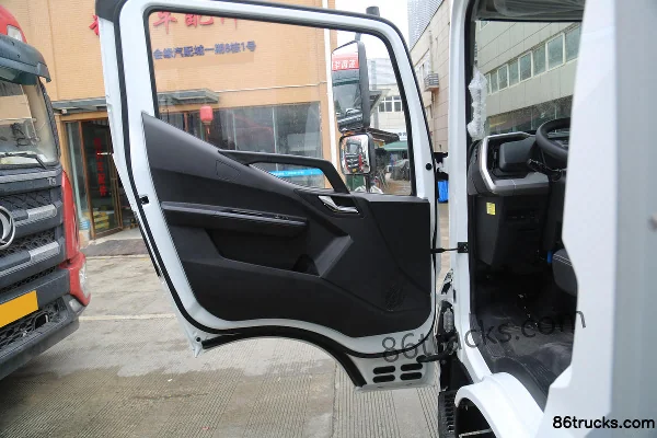 BYD T5 Fortune Edition 4.5T 3.94m Single Row Plug-in Range-Extended Hybrid Refrigerated Truck 18.3kWh 4X2(6 wheels) Cab (1) | 86Trucks