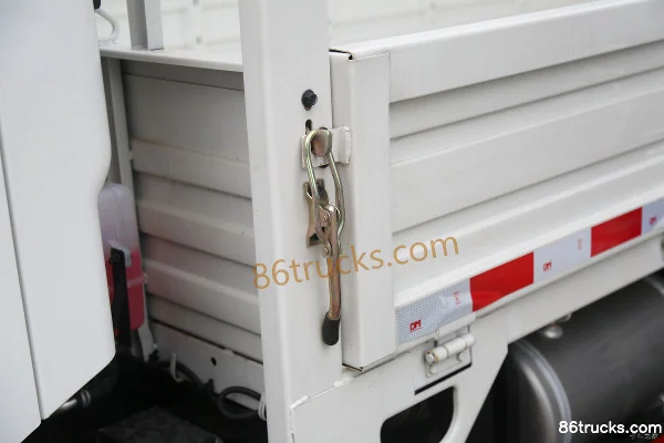 FARIZON Xingzhi H8E Zhiyun Edition 4.5T 4.15m Single Row Pure Electric Flatbed Light Truck 100.46kWh 4X2(6 wheels) Body (2) | 86Trucks