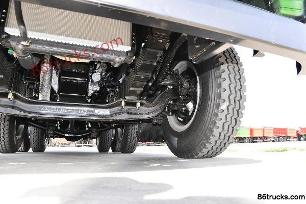 Dayun Zhisheng Heavy Truck 240 ch 6X2(8 roues) 4.1 m camion benne Châssis (3) | 86Trucks