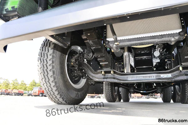 Dayun Zhisheng Heavy Truck 240 ch 6X2(8 roues) 4.1 m camion benne Châssis (2) | 86Trucks