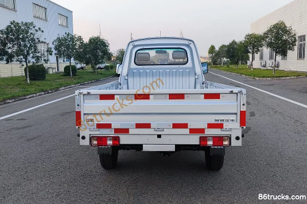 NanJun Ruishuai F version luxe 2,5T 3,16 m cabine simple camion plateau électrique pur 41,86 kWh 4X2(6 roues) Extérieur (2) | 86Trucks
