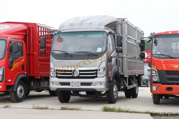 Sinotruk V2 137hp 4X2(6 wheels) 4.15m Single Row Stake Truck (China VI) (WLY 6-speed) Exterior (3) | 86Trucks