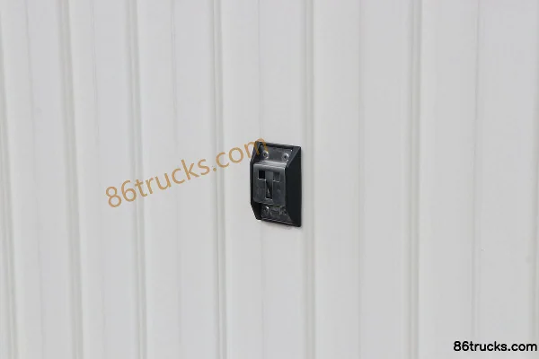 Sinotruk HOWO Hanjiang M 140 ch 4X2(6 roues) camion léger à cabine simple 4,15 m (Zhuchi 5 vitesses) Carrosserie (2) | 86Trucks