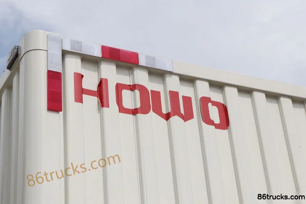 Sinotruk HOWO Hanjiang M 140 ch 4X2(6 roues) camion léger à cabine simple 4,15 m (Zhuchi 5 vitesses) Carrosserie (1) | 86Trucks
